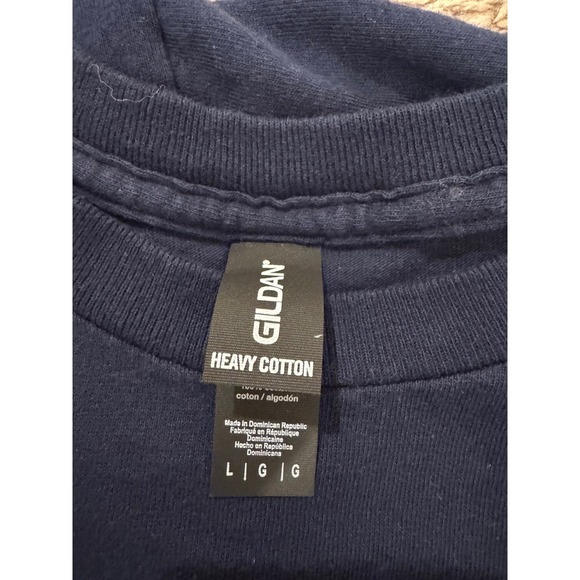 Gildan Heavy Cotton "Yay Forced Family Fun" Christmas T-Shirts – Size Large - Picture 3 of 3